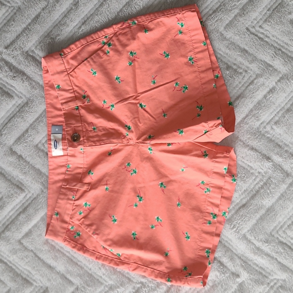 Old Navy Pink Palm Tree Shorts - Size 0